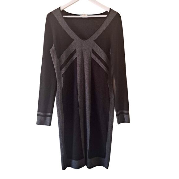 Max Studio Black & Gray Geometric Print V-neck Bodycon Sweater Dress - M - Picture 1 of 7